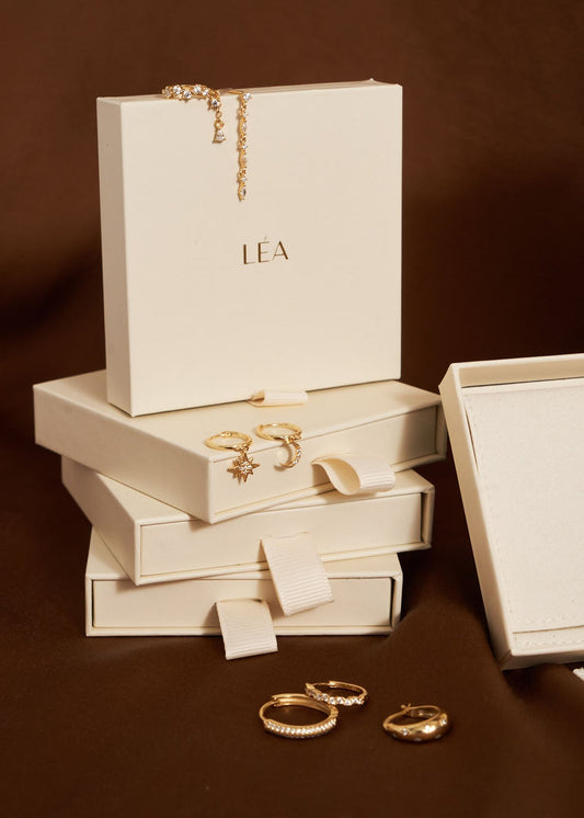 🎁 Gifting Season Made Simple: Your Go-To Earring Gift Guide