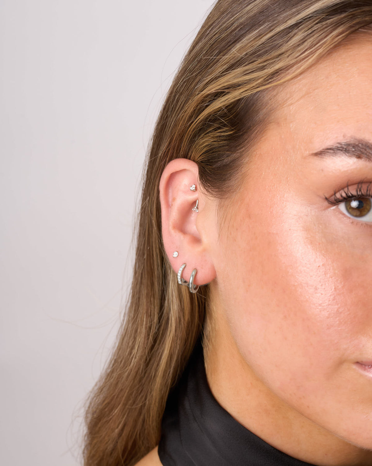 Titanium Everyday Sparkle Earring Set In Silver