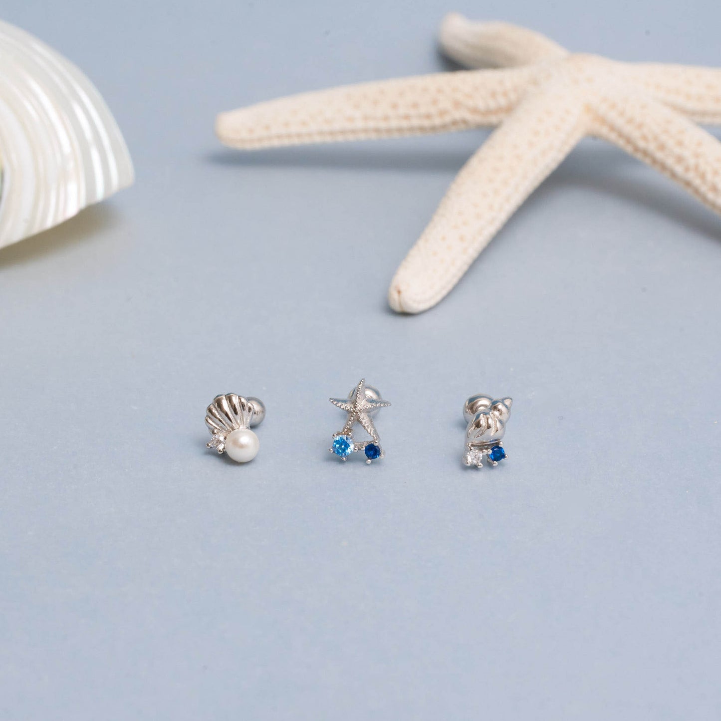 Midnight Seashell Gem Barbell Studs In Silver | LÉA Jewels