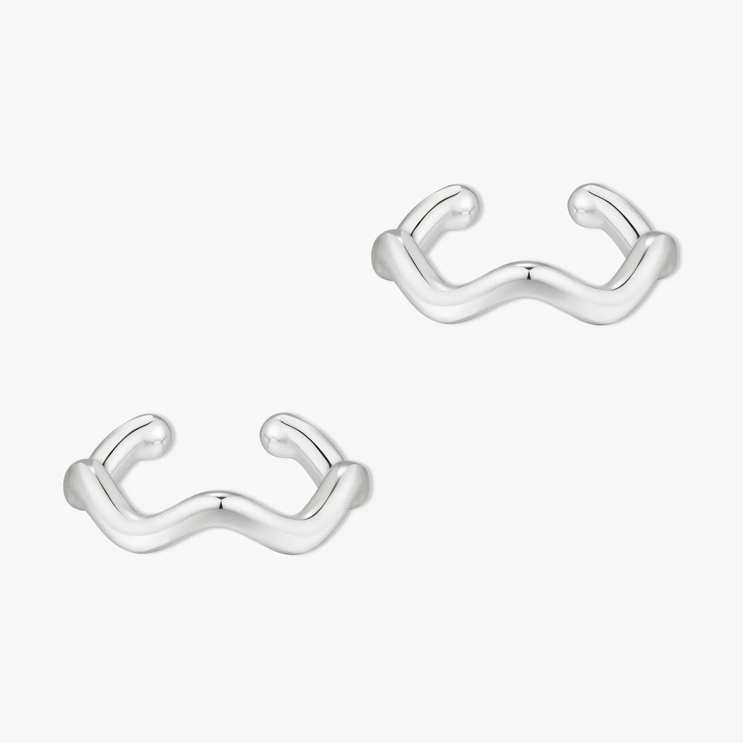 Wave Ear Cuff in Silver