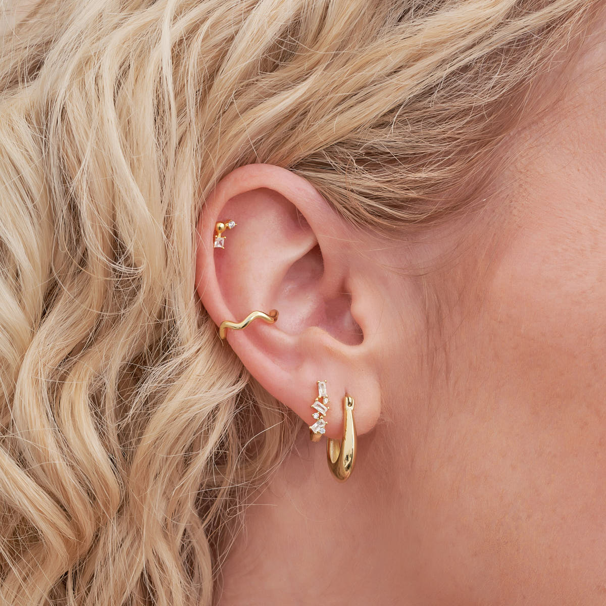 Crystal Baguette Cluster Huggies in Gold