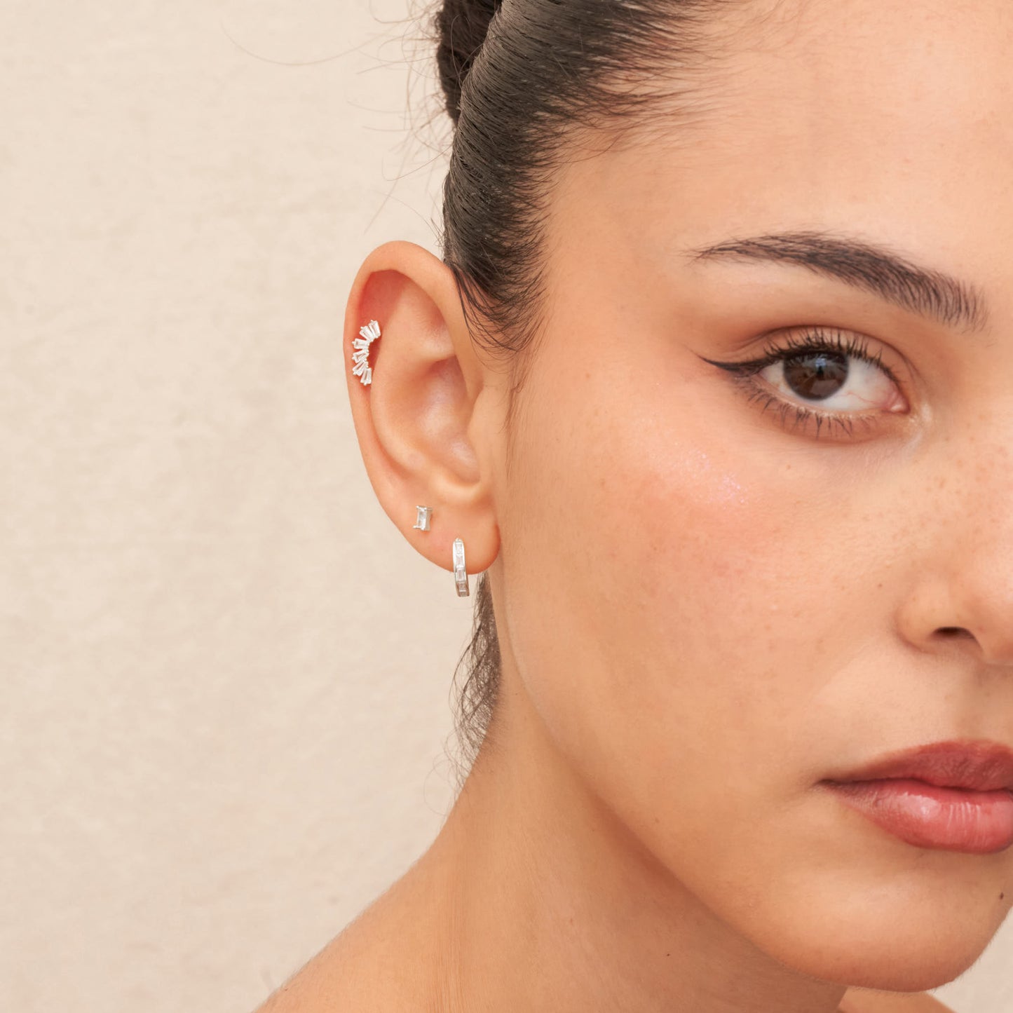 Crystal Cascade Labret Climber Stud in Silver
