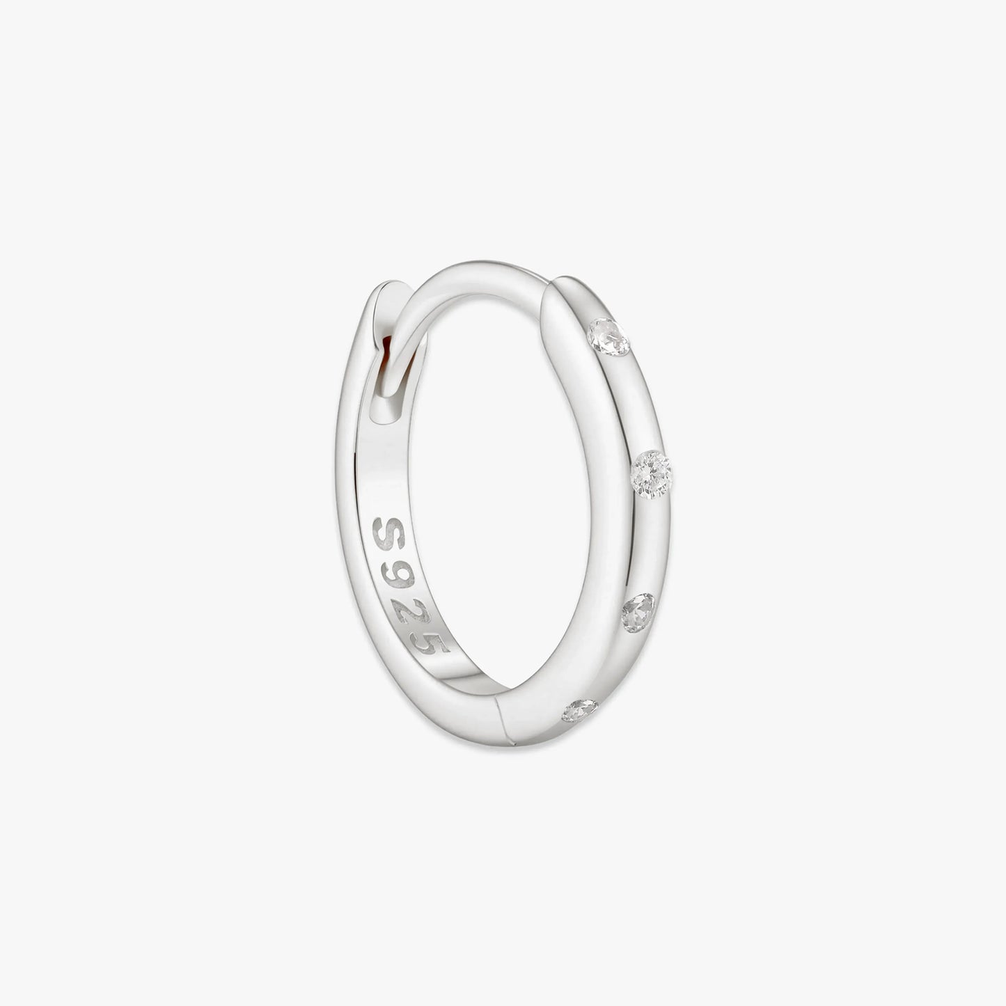 Silver hoop earring with 'S925' marking on a white background