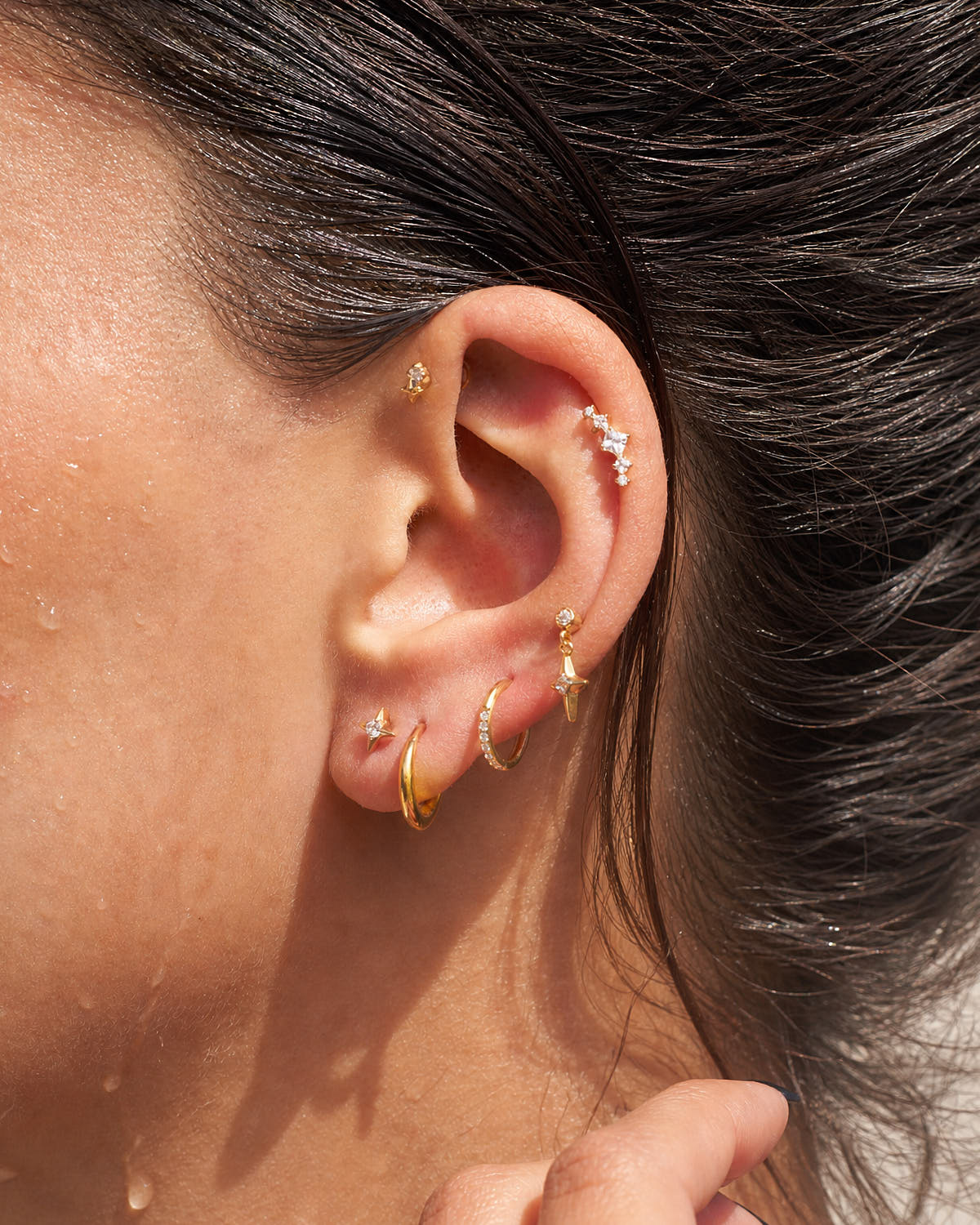 LEA_Titanium_Waterproof_Earrings