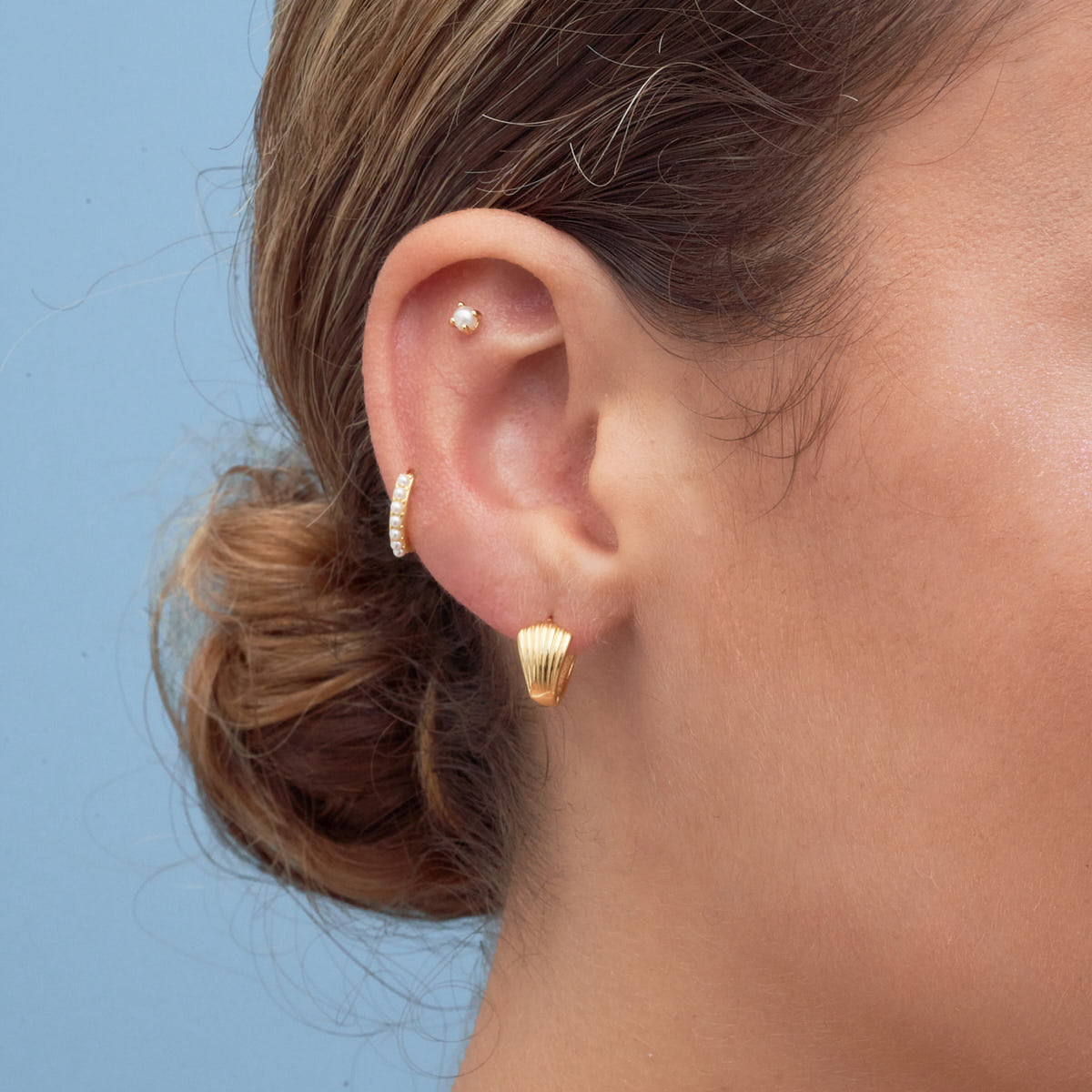 Shell Huggie Hoops In Gold | LÉA Jewels