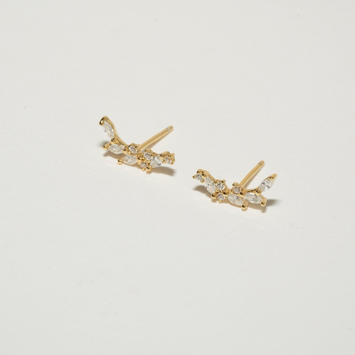 Climber Marquise Stud Earrings In Gold - LÉA