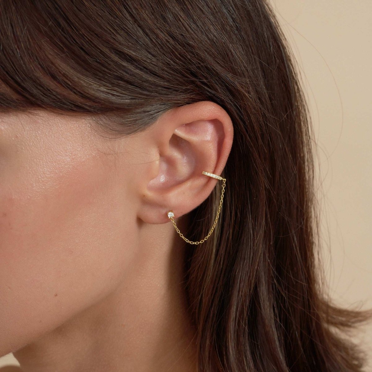 Ear Cuff Crystal Stud Chain Earring in Gold - LÉA