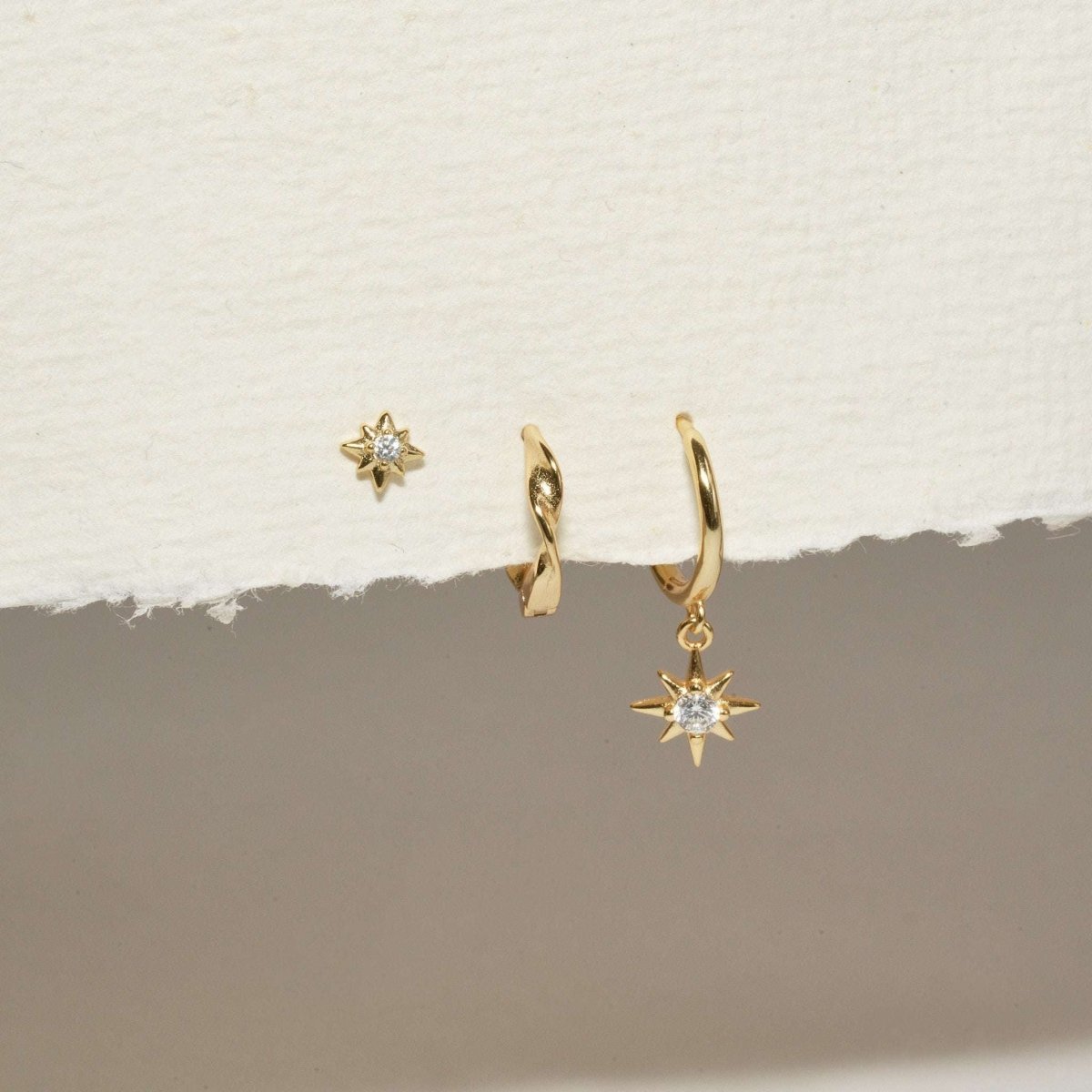 Starburst Dangle Hoops Set in Gold - LÉA