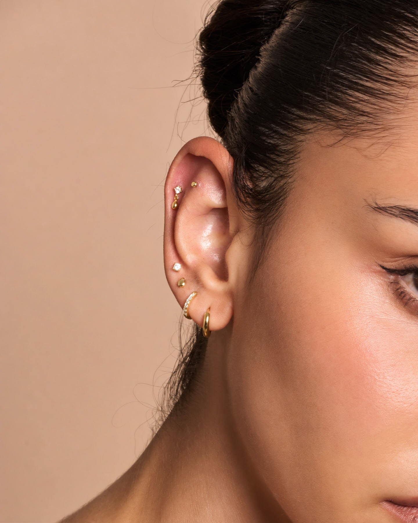 Crystal Teardrop Drop Flat Back Stud In Gold