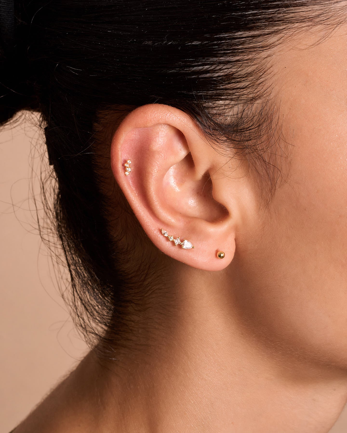Crystal Cascade Barbell Stud In Gold