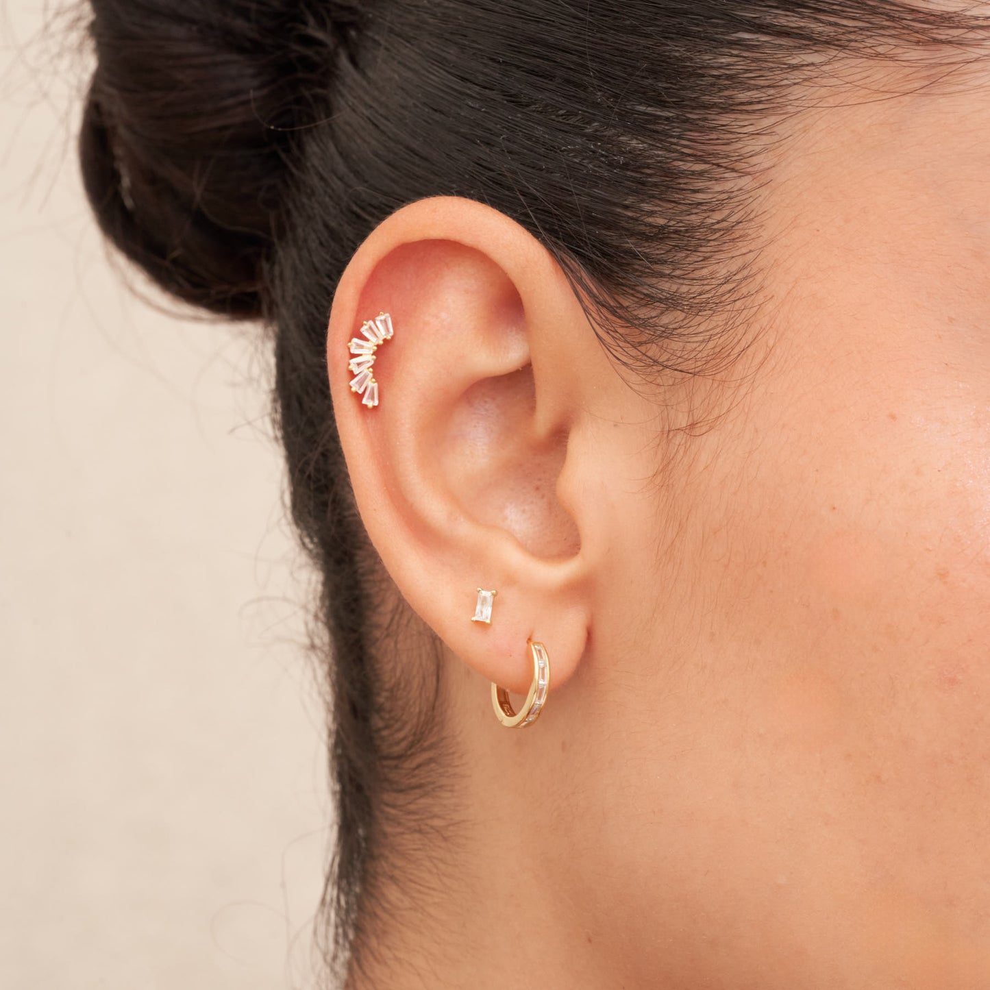 Luxe Baguette Huggie Hoops In Gold