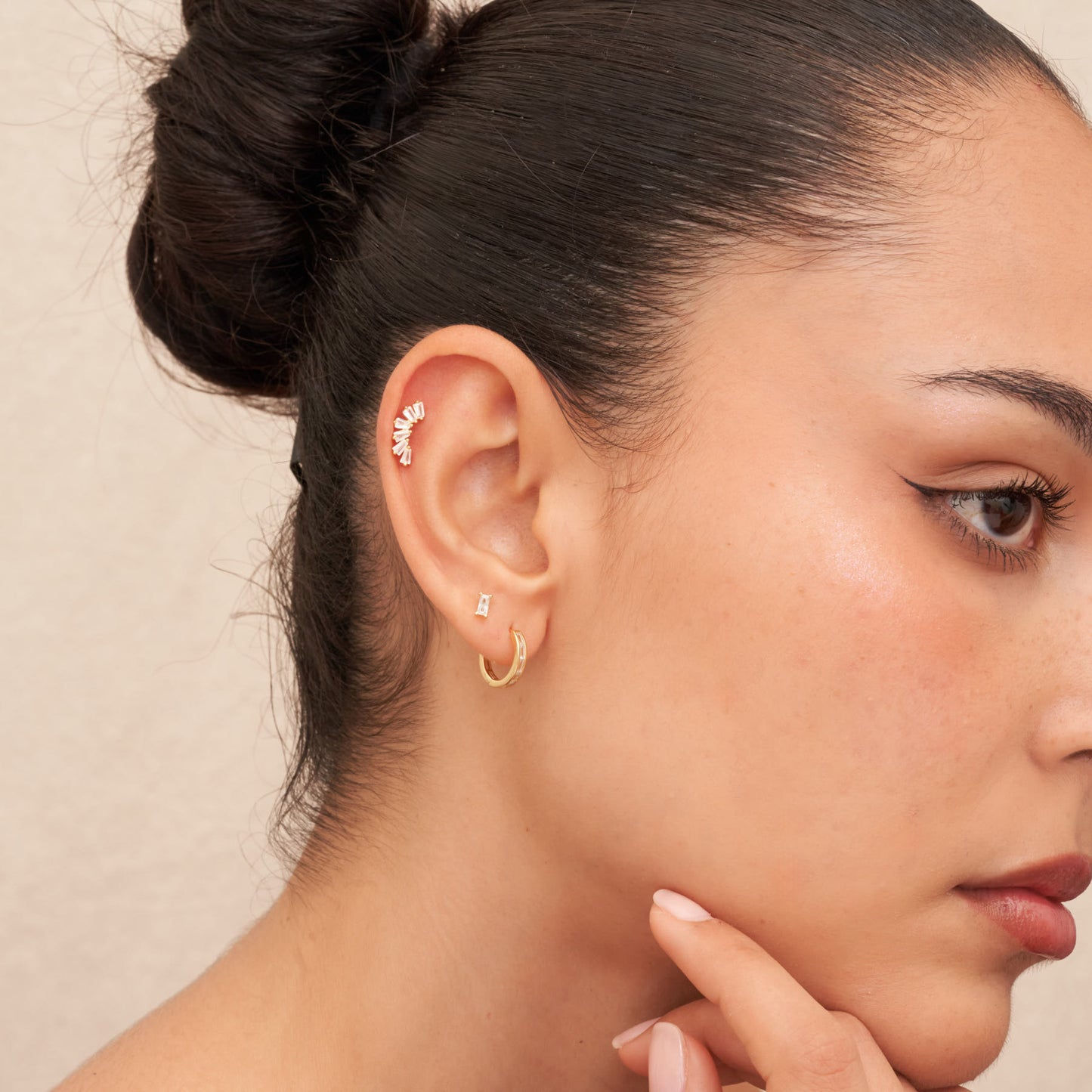 Luxe Baguette Huggie Hoops In Gold
