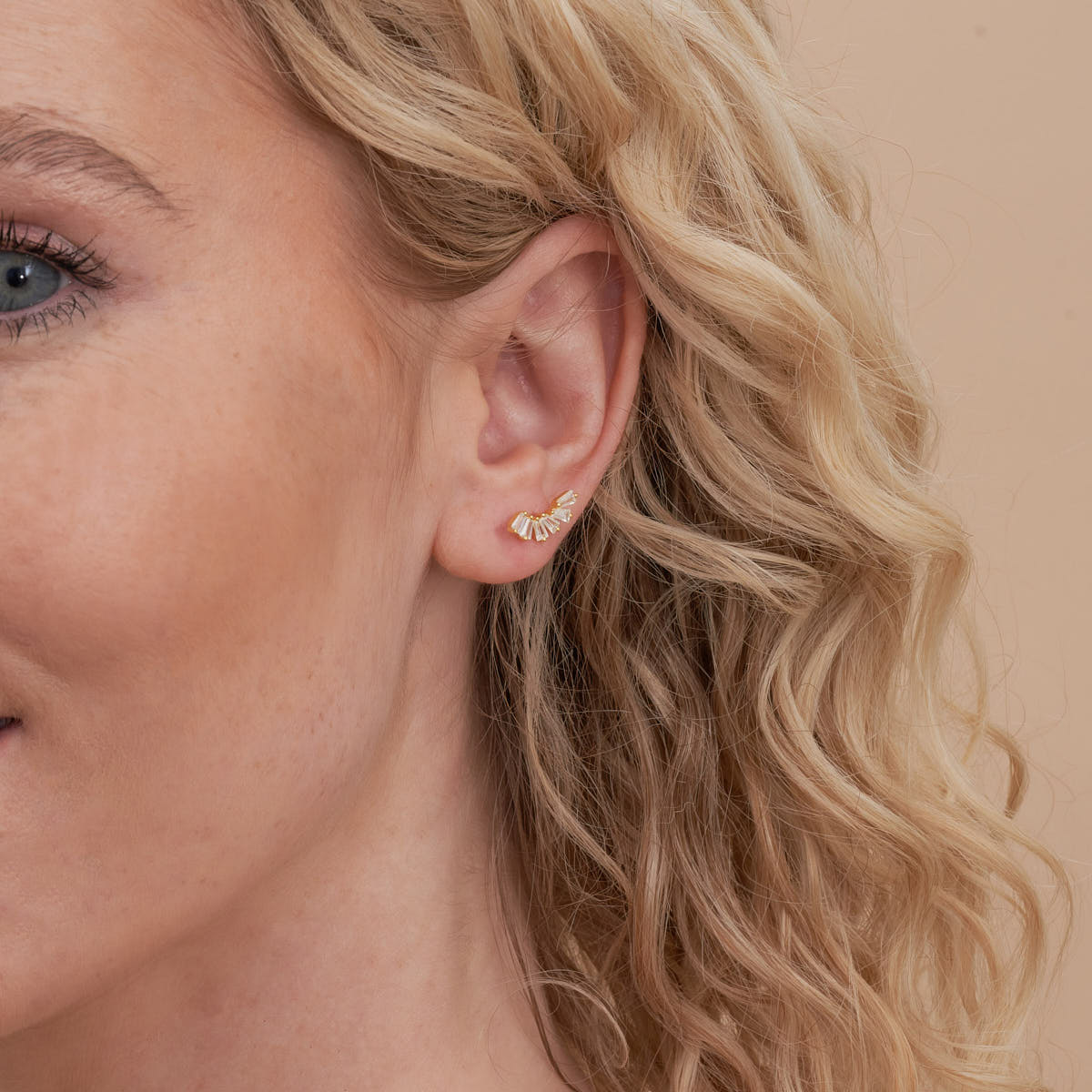 Crystal Cascade Labret Studs in Gold