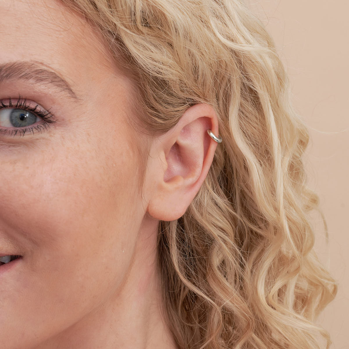 Essential 6mm Helix Hoops in Silver