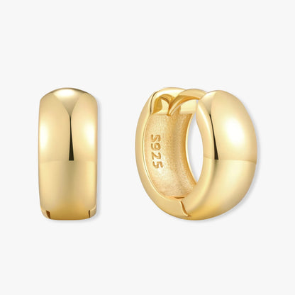 Essential Chubby Click Hoops In Gold
