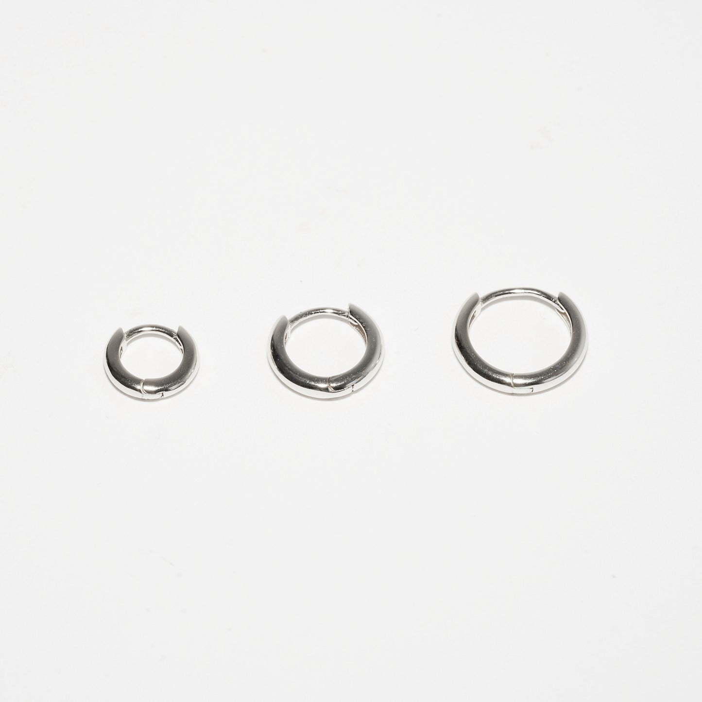 Essential Sleeper Huggies In Silver