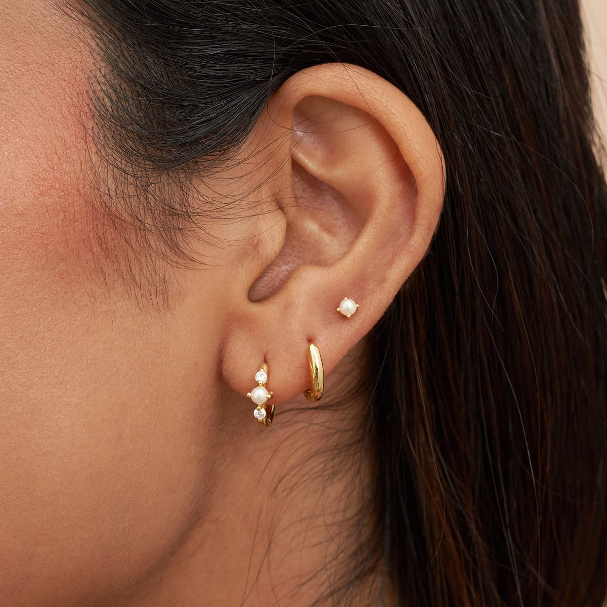 Everyday Pearl Hoop Stack In Gold