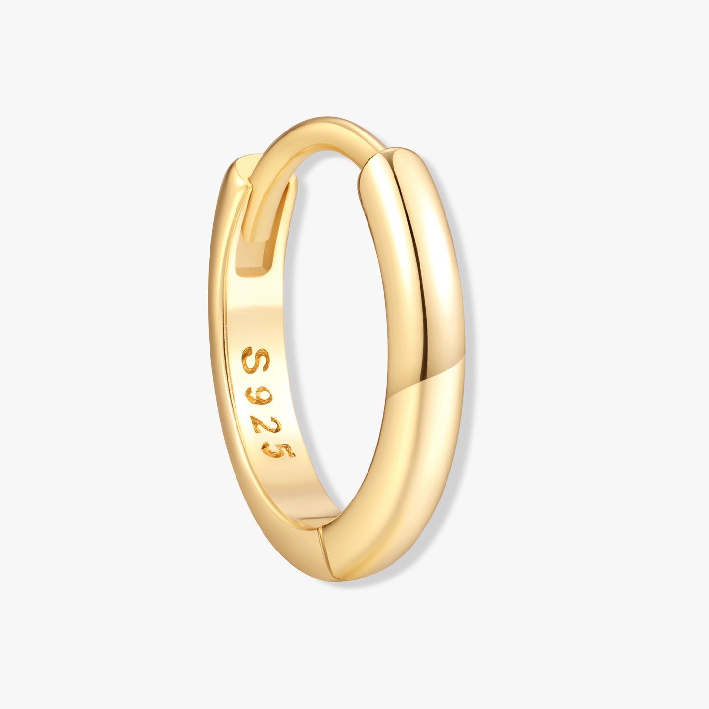 Essential Dainty Huggie Hoops In Gold