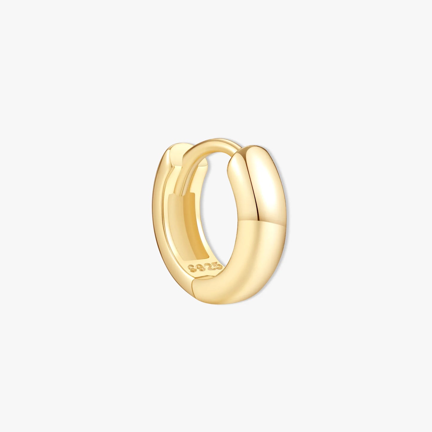 Chunky Bold Huggie Hoops In Gold