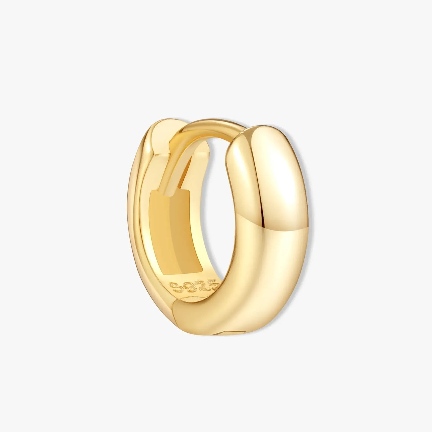 Chunky Bold Huggie Hoops In Gold