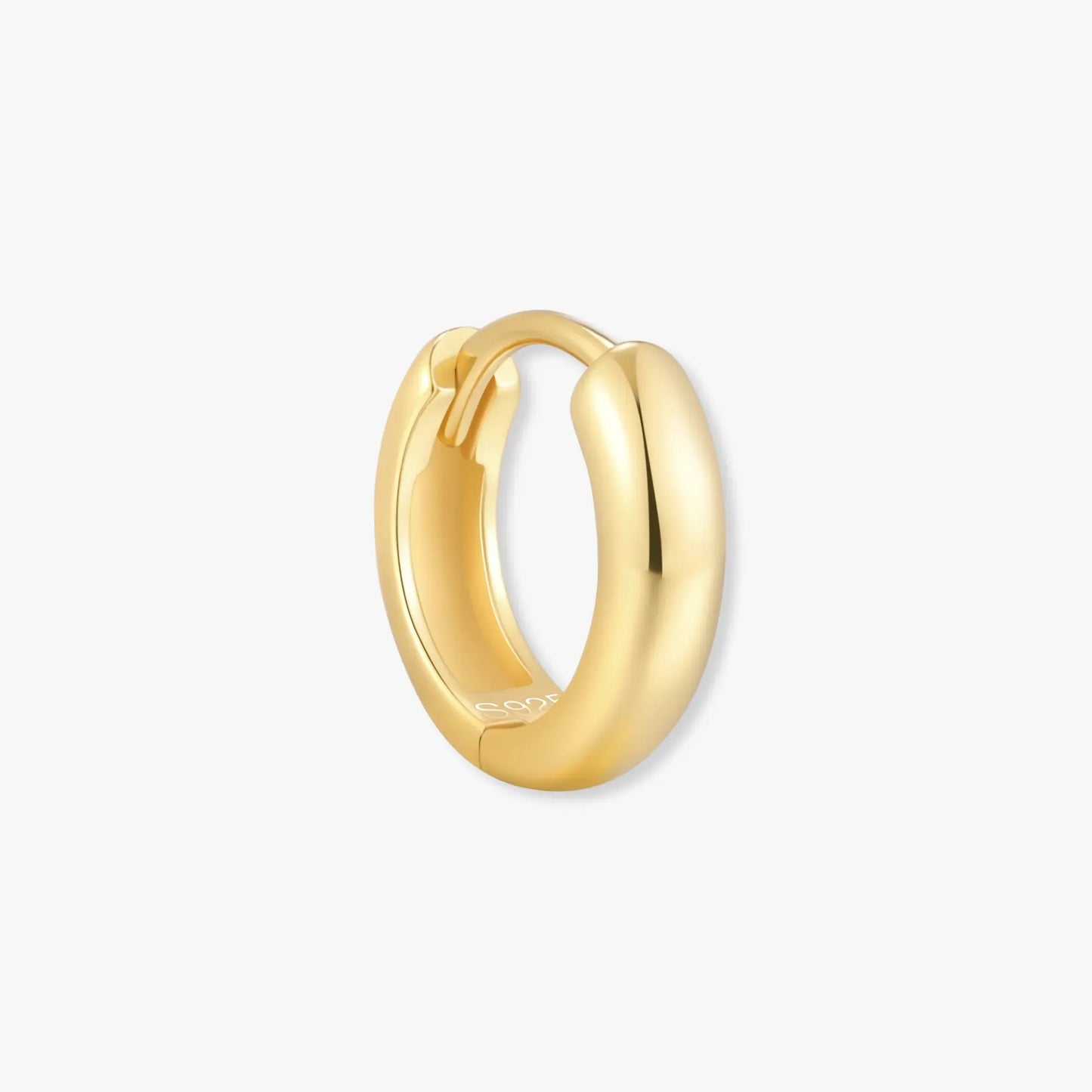 Chunky Bold Huggie Hoops In Gold