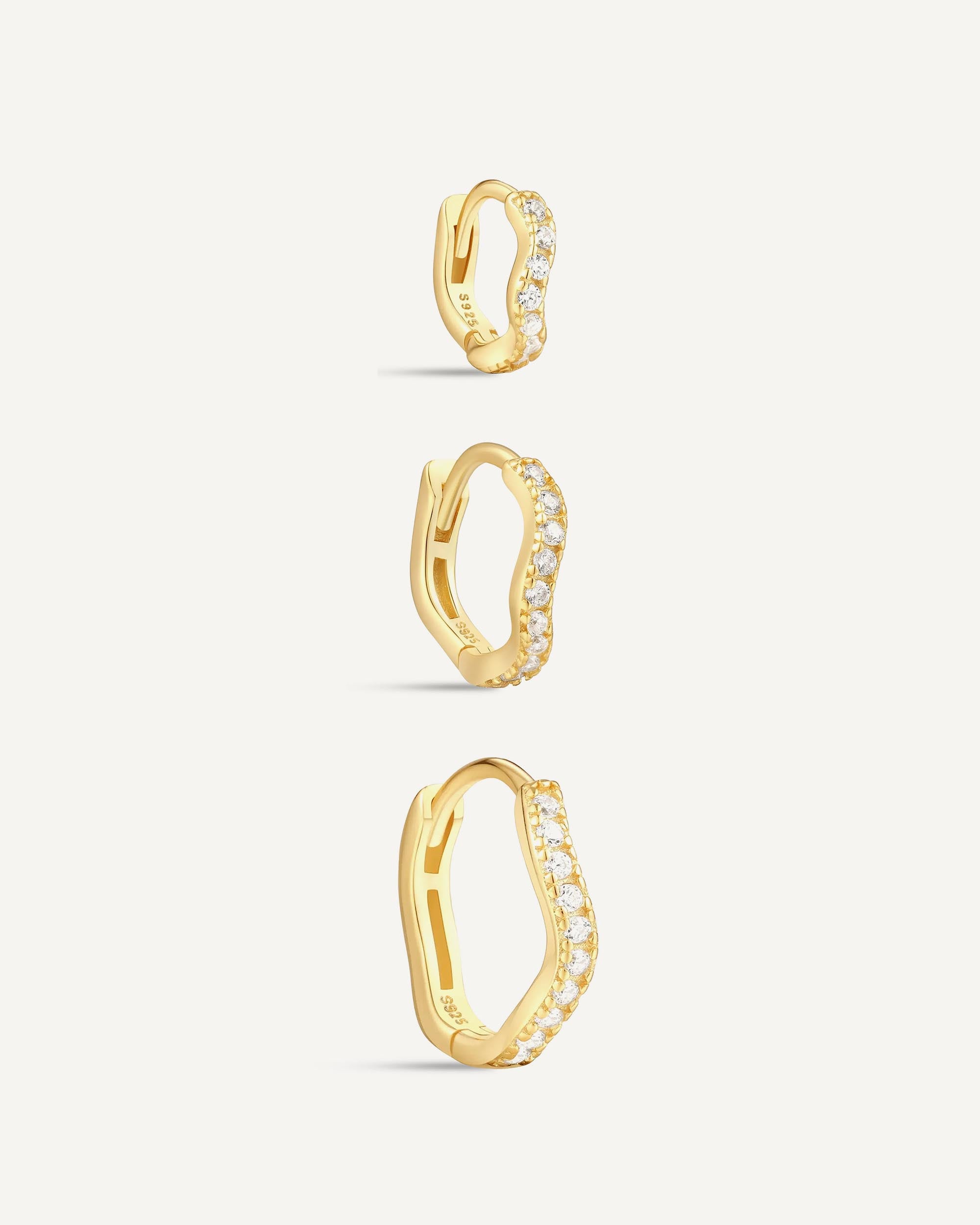 Wave Crystal Paved Huggies In Gold