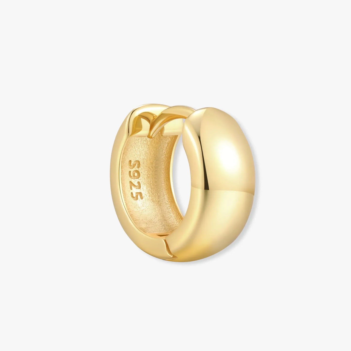 Essential Chubby Click Hoops In Gold