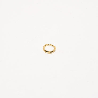 Essential Helix Hoop in Gold