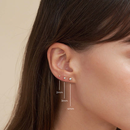 Plain Ball Studs In Silver