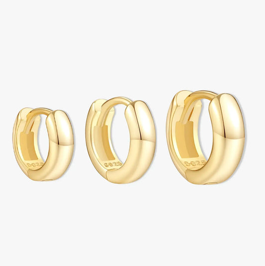 Chunky Bold Huggie Hoops Set in Gold