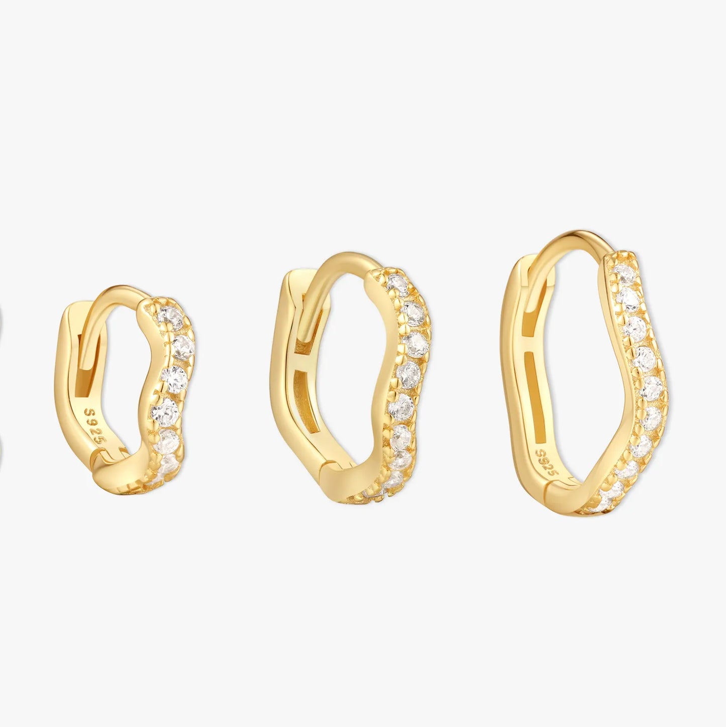 Crystal Paved Wavy Huggies Set in Gold