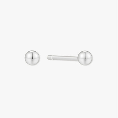 Plain Ball Studs In Silver