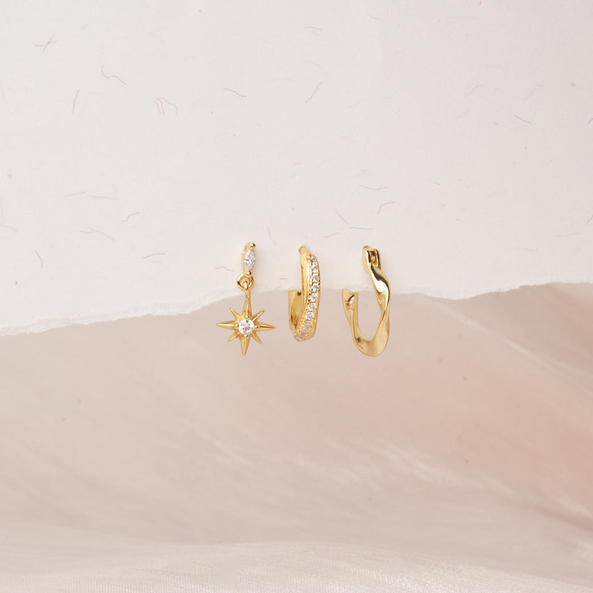 Starburst Dangle Set In Gold