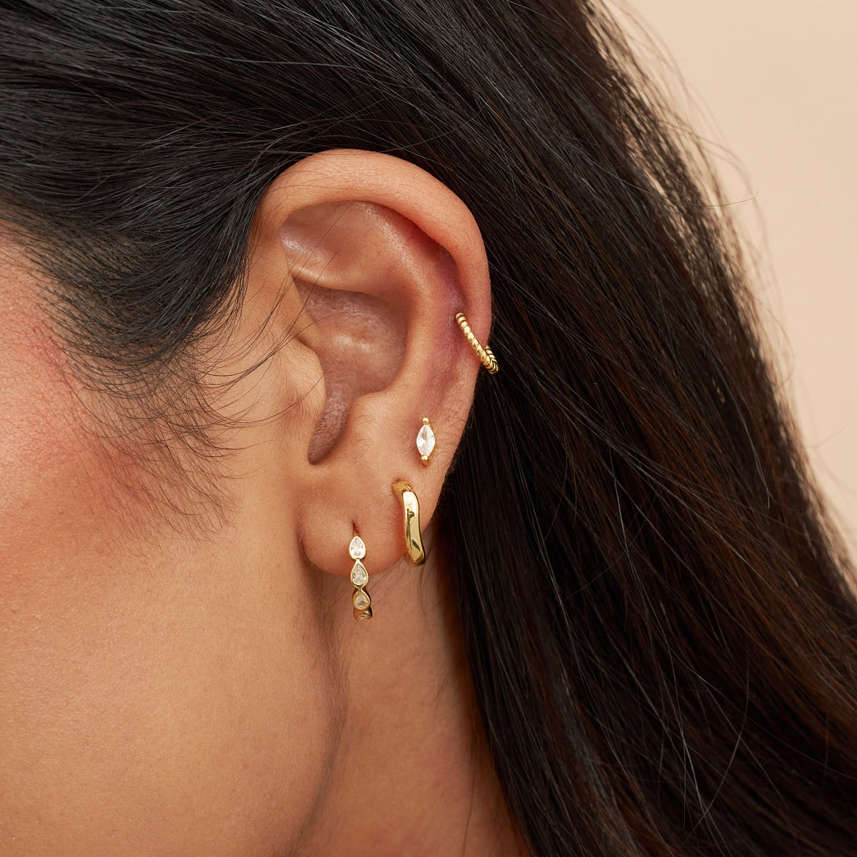 Teardrop Cluster Hoops In Gold