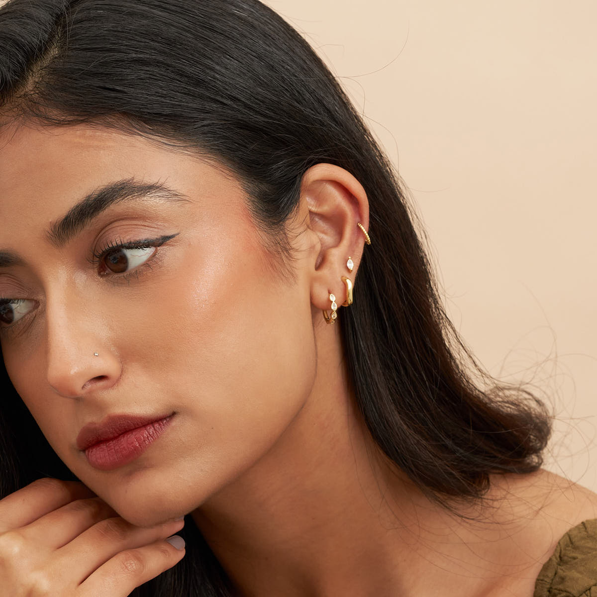 Teardrop Crystal Earrings Set in Gold