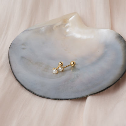 Tiny Pearl Barbell Stud In Gold
