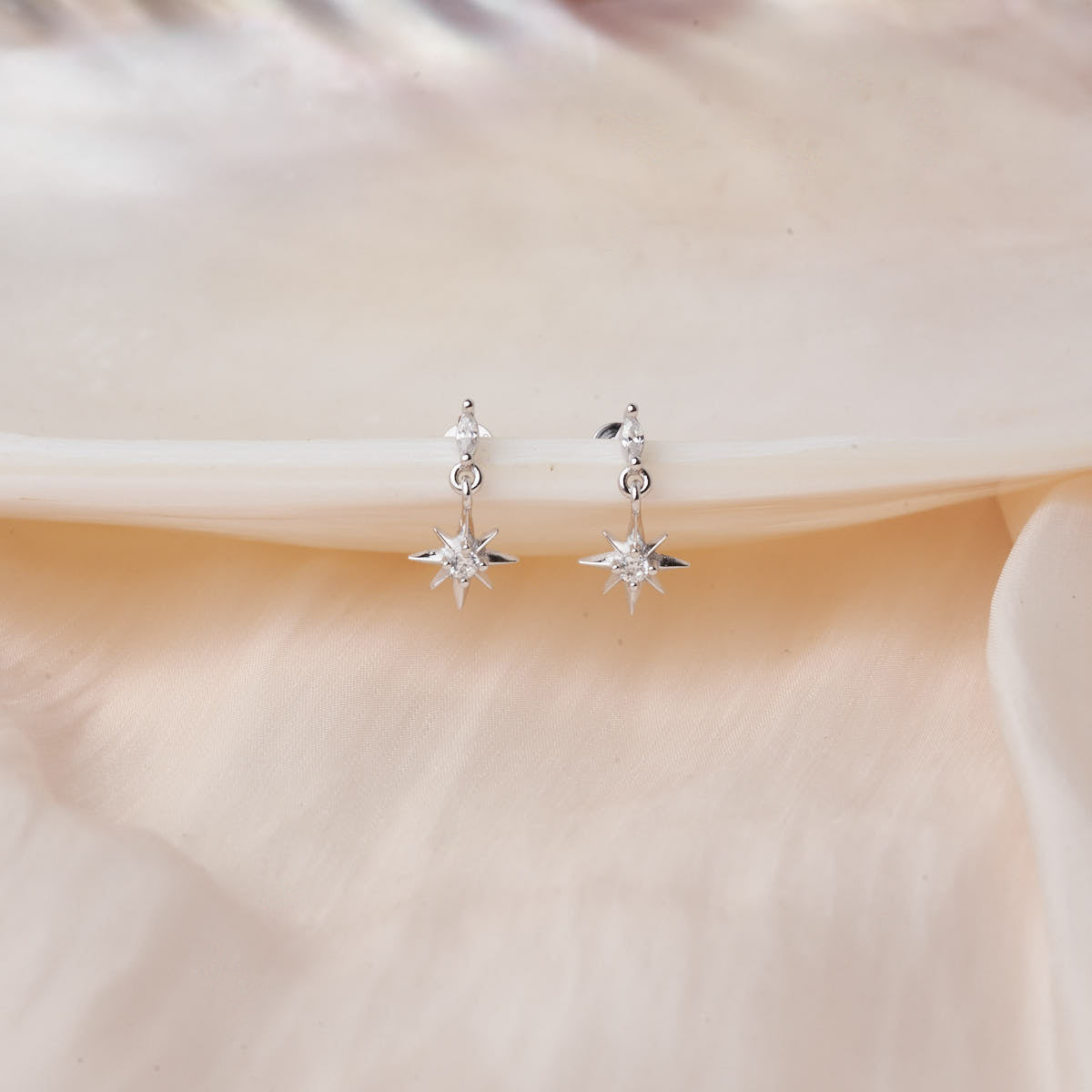 Twilight Star Labret Studs in Silver