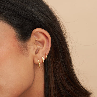 Braided Rope Huggie Hoops In Gold - LÉA