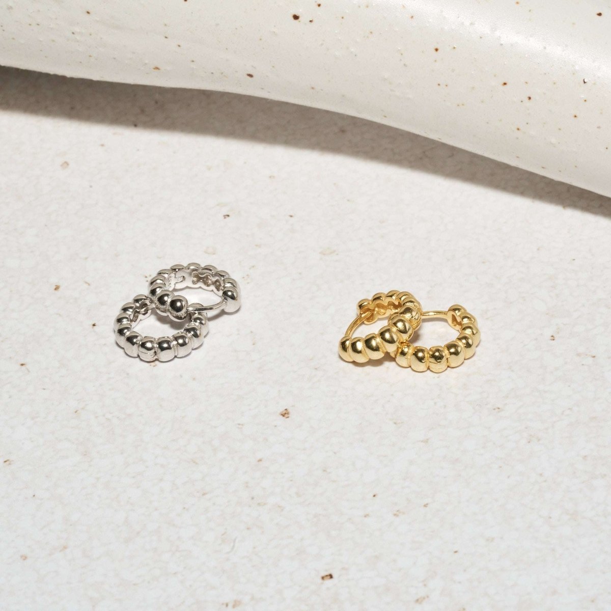 Chubby Beaded Huggies In Gold - LÉA