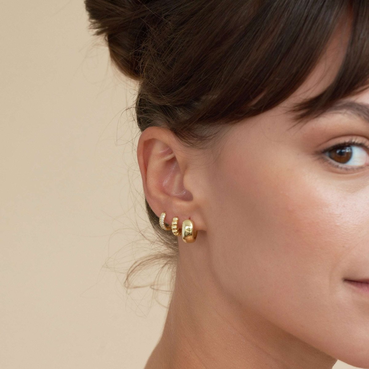 Chunky Huggie Hoops Set in Gold - LÉA