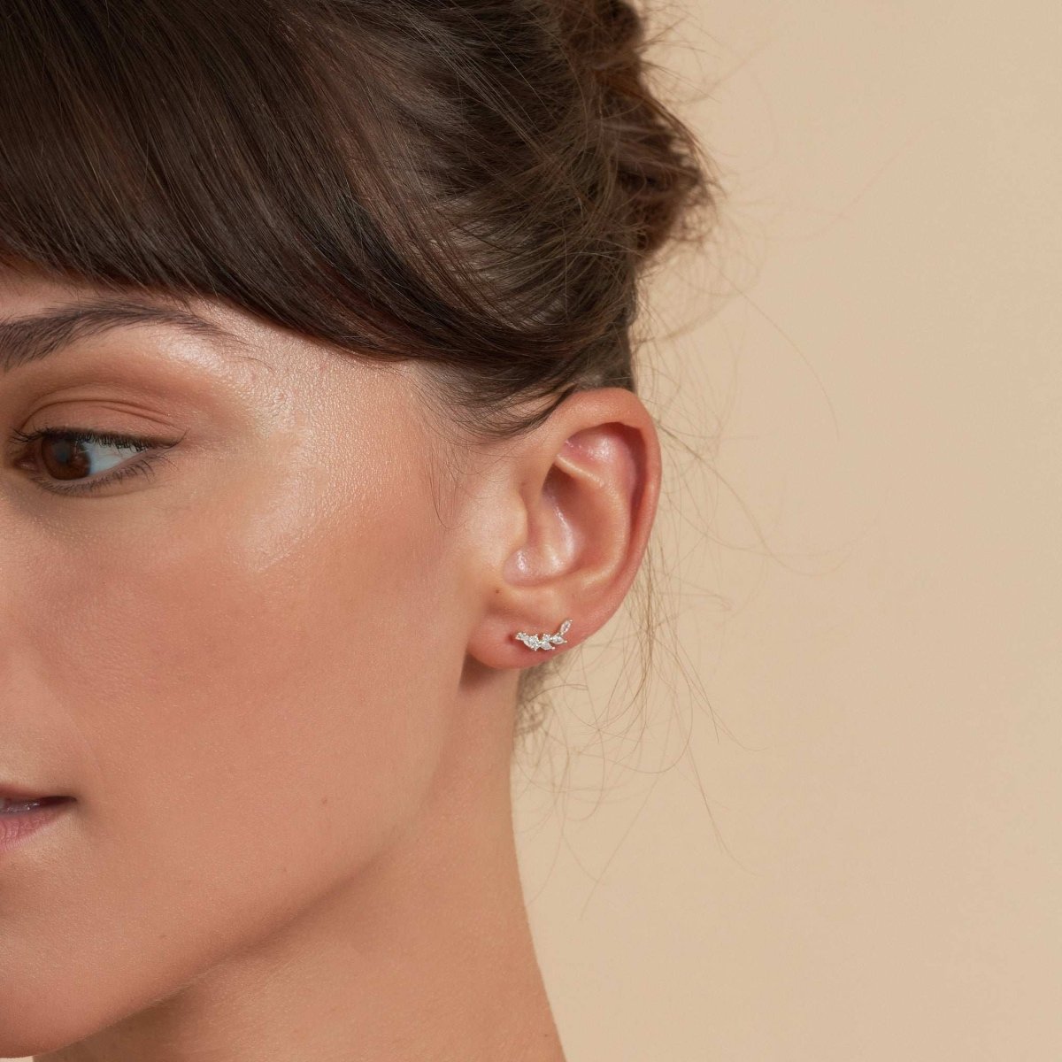 Climber Marquise Stud Earrings In Silver - LÉA