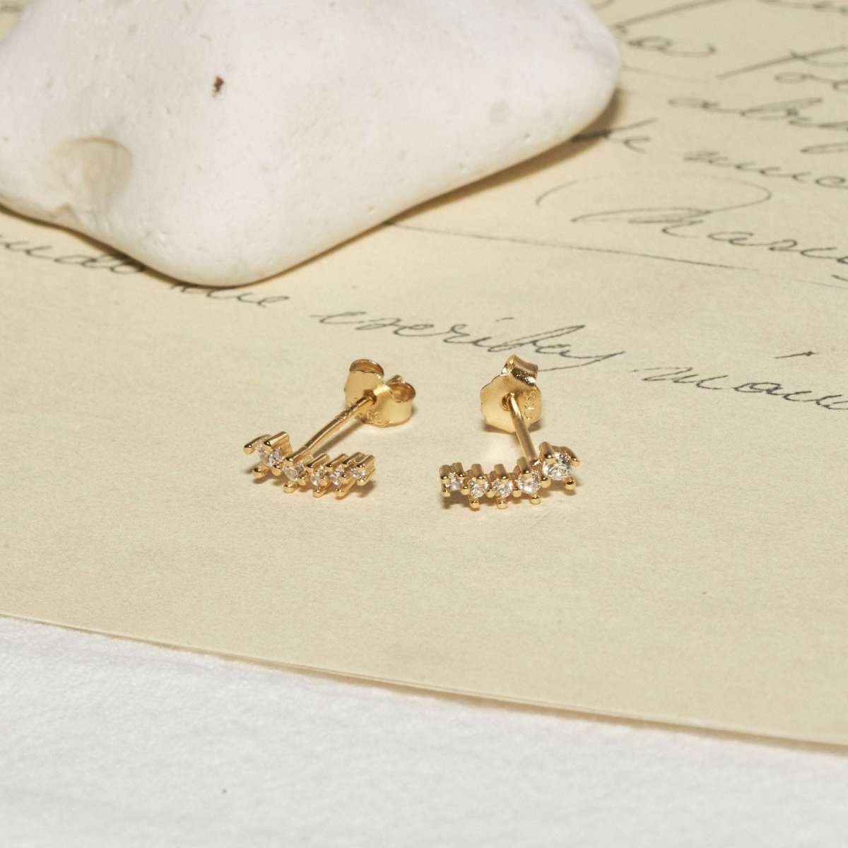 Crystal Climber Stud Earrings In Gold - LÉA