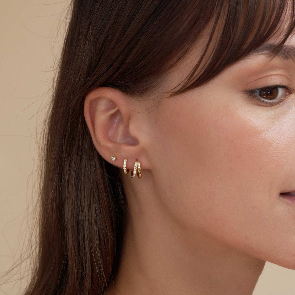 Crystal Double Hoop Huggies In Gold - LÉA