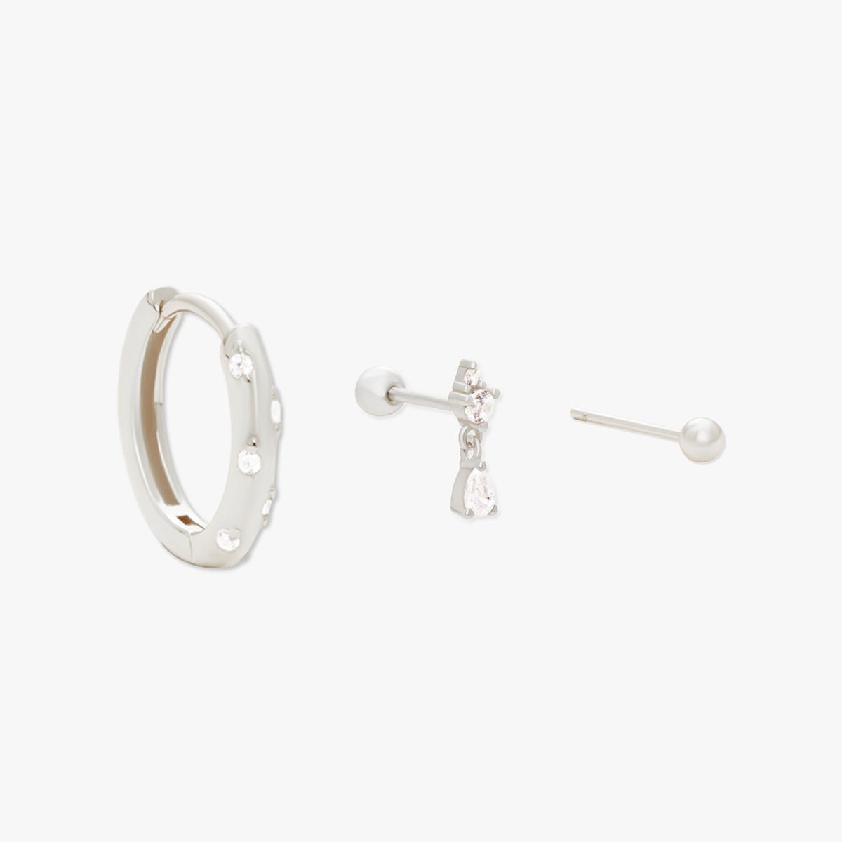 Dainty Crystal Earrings Set in Silver - LÉA