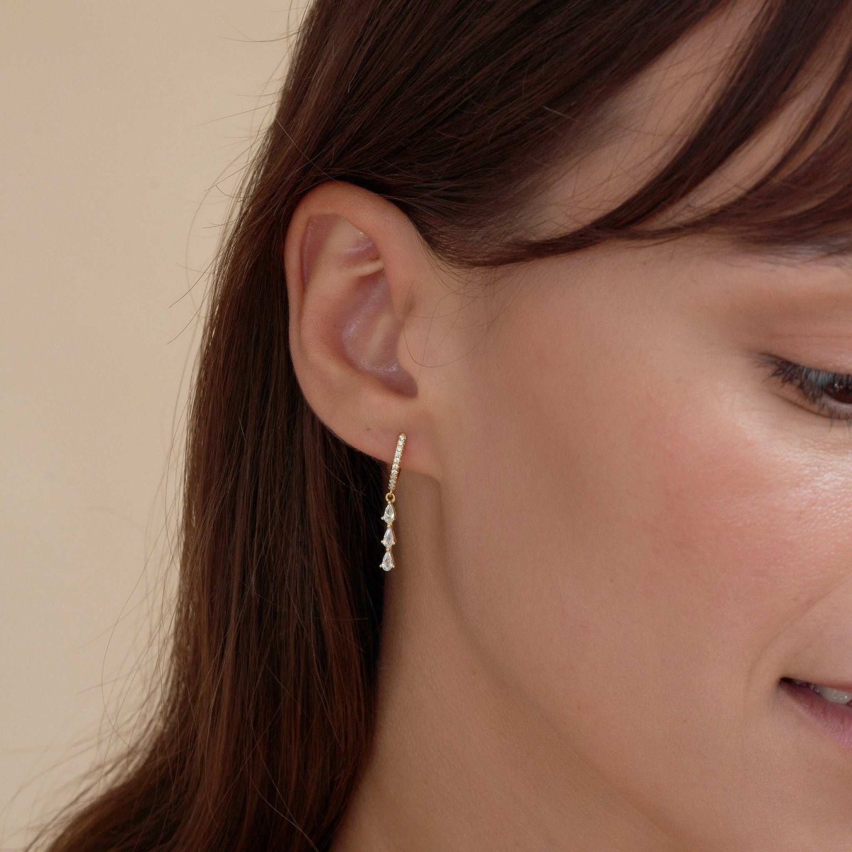 Diamond Drop Earrings In Gold - LÉA