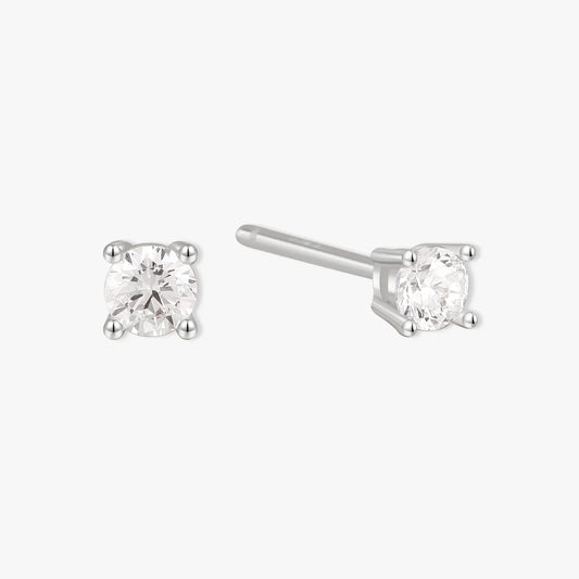 Essential Diamond Studs In Silver - LÉA