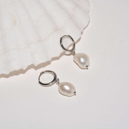 Freshwater Pearl Dangle Hoops in Silver - LÉA
