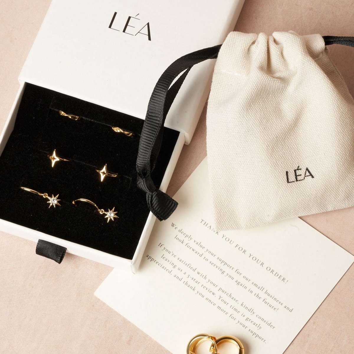 Gift Wrap - LÉA
