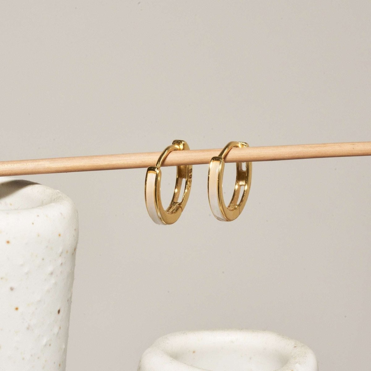 Mother of Pearl Inlay Hoops In Gold - LÉA