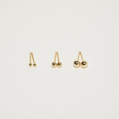 Plain Ball Studs In Gold - LÉA
